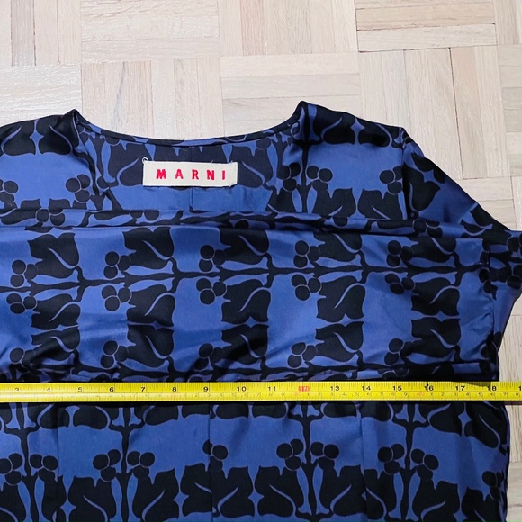 Marni - Made in Italy, 100% Silk Top, Italian Size 42, Great Condition! - Picture 6 of 7